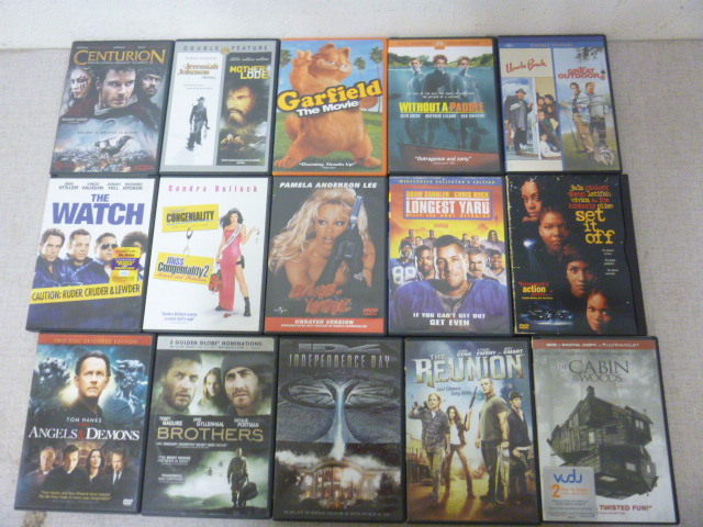 lot 166 image: 15 DVD Movies