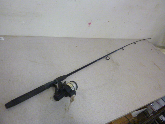 lot 205 image: Abu Garcia King Fisher 50 Reel with Abu Garcia Rod
