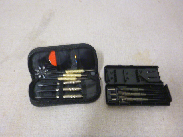 lot 207 image: Miscellaneous Darts