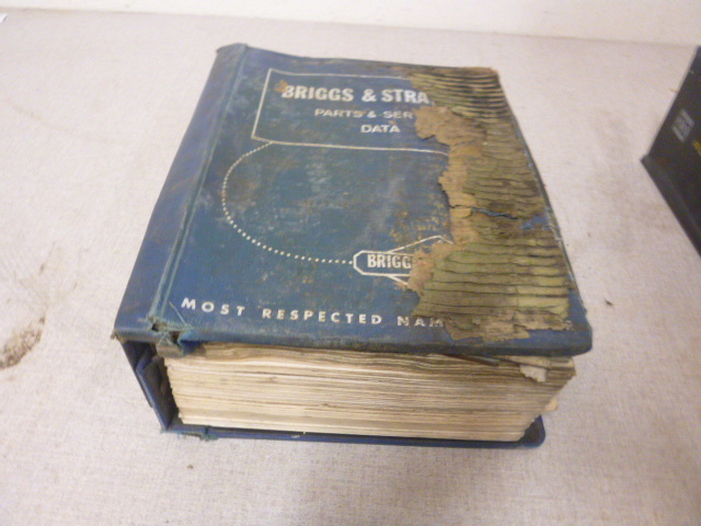 lot 209 image: Briggs & Stratton Parts and Service Data