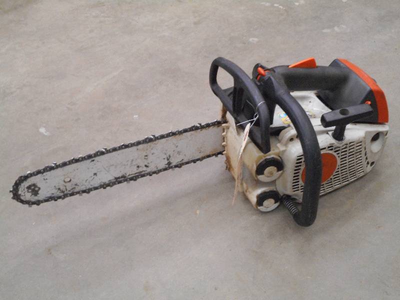 lot 11 image: Stihl MS192 Arburist Chainsaw, 14 ...