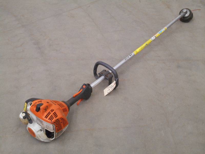 lot 13 image: Stihl FS70 Commercial Grass Trimmer...