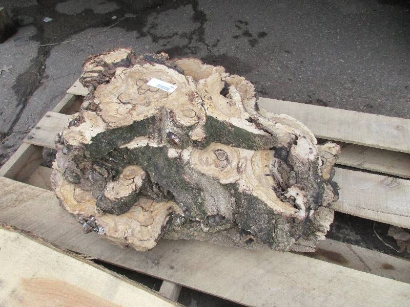 Rough sawn timber pieces
