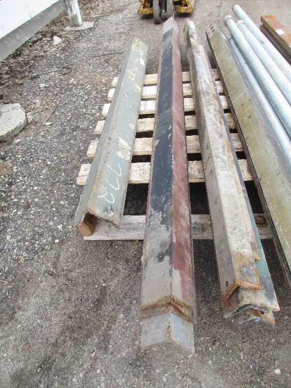 Angle iron