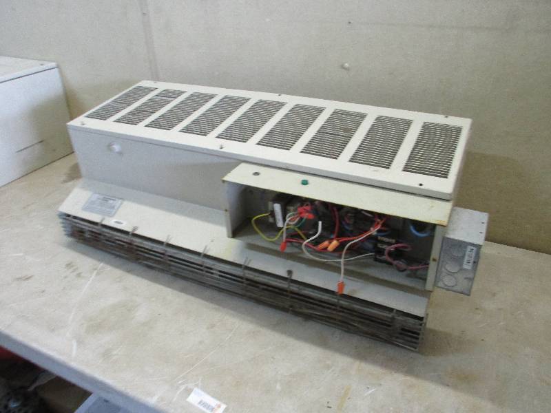 Air curtain heater