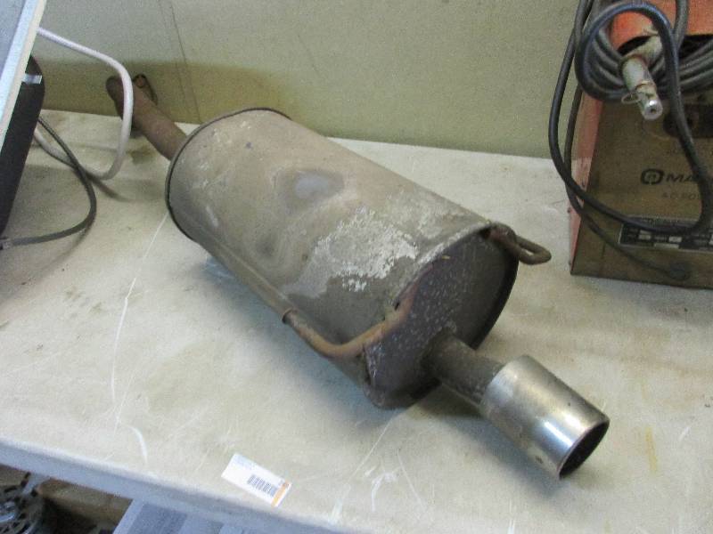 Muffler