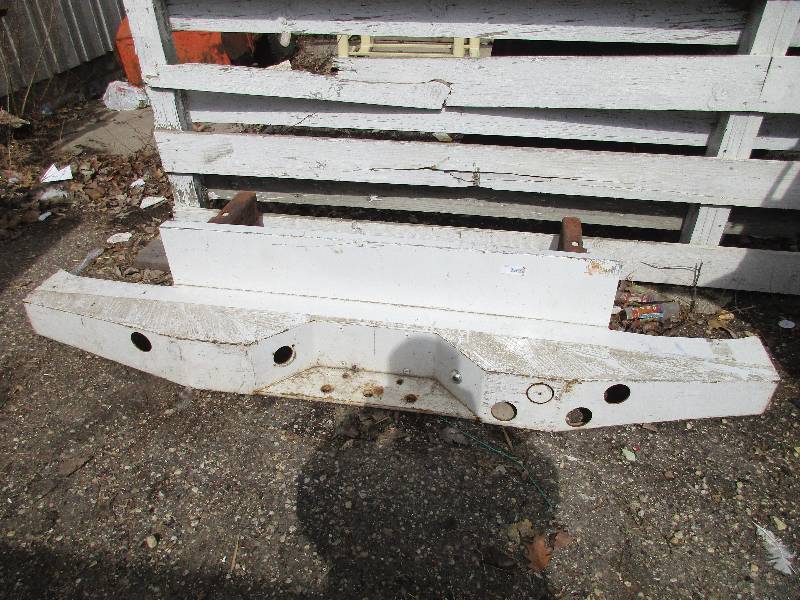 Truck bumper
