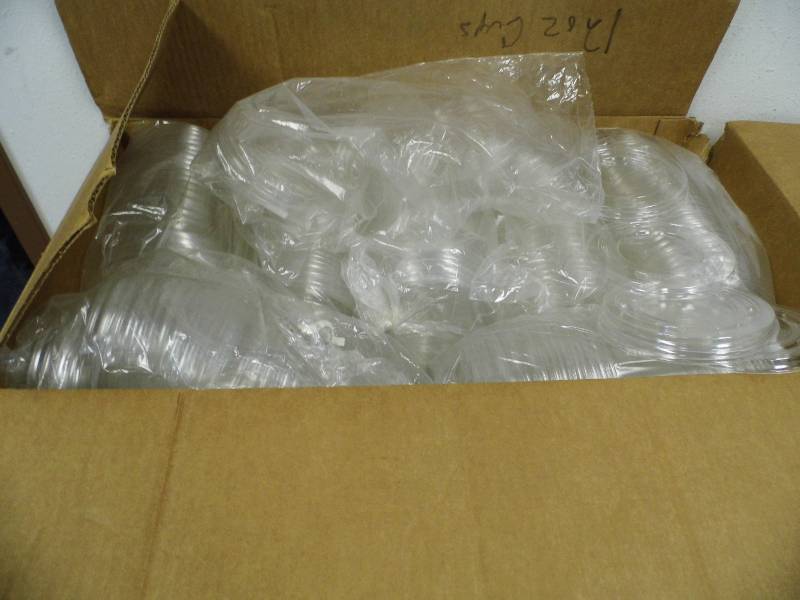 Case of Vented Lids