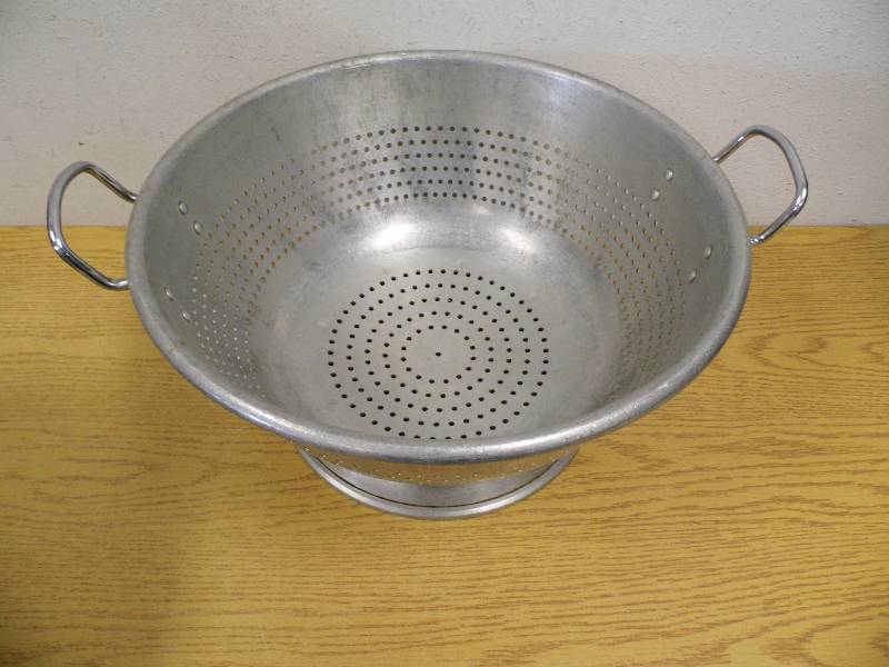 Lincoln WearEver Collander