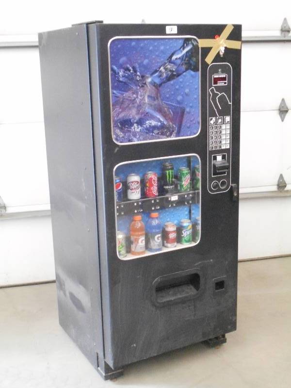 10-Selection Beverage Vending Machi...
