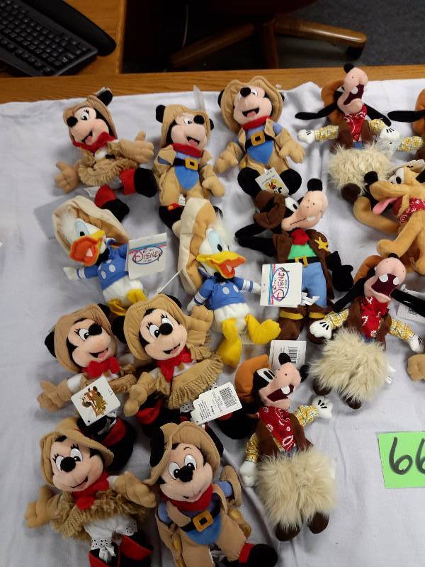 Misc. Disney Bean Bag, Plush Toys as pictured. See last picture of the group for description