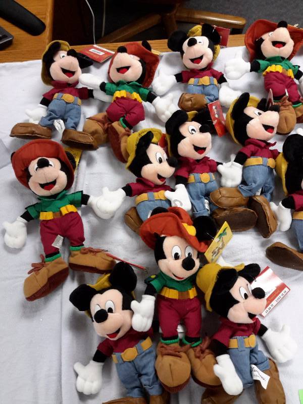 Misc. Disney Bean Bag, Plush Toys as pictured. See last picture of the group for description