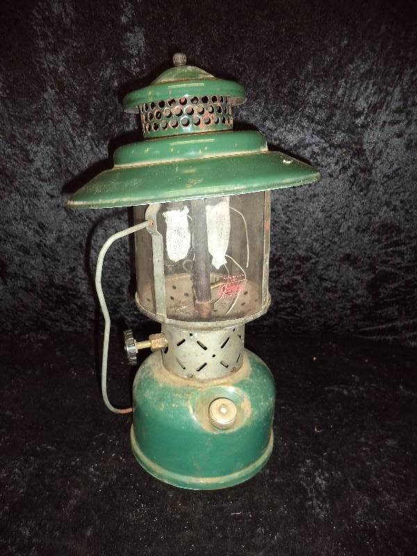 lot 41 image: Coleman Lantern