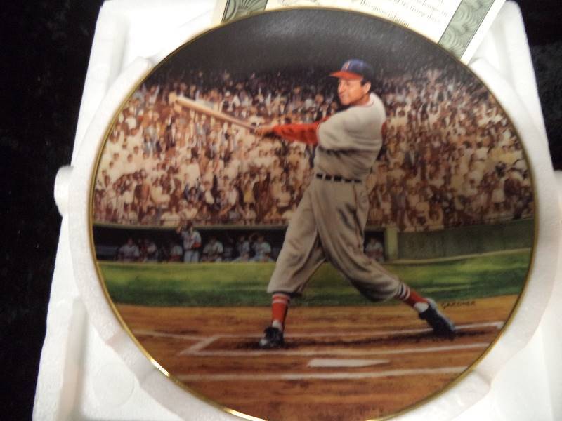 lot 65 image: Bradford Exchange Plate - Stan Musial