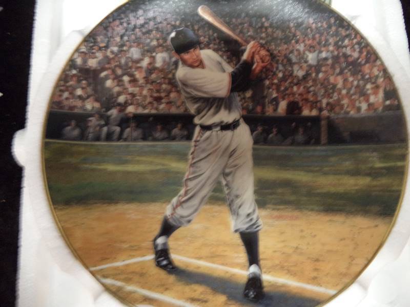 lot 69 image: Bradford Exchange Plate - Bobby Thompson