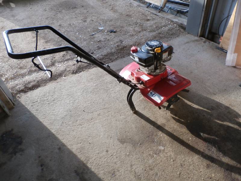 lot 1 image: Roto tiller