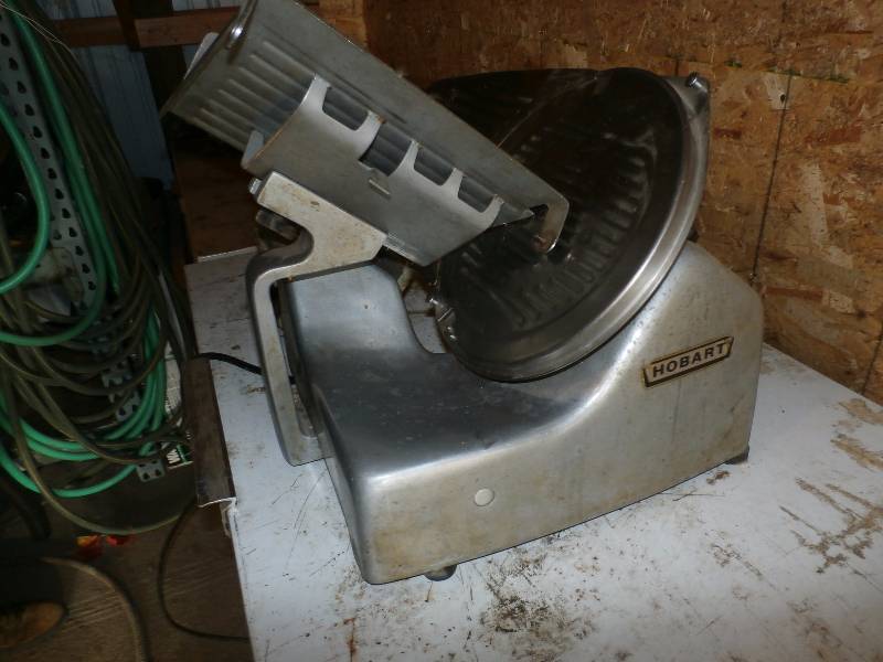 lot 9 image: hobart meat slicer