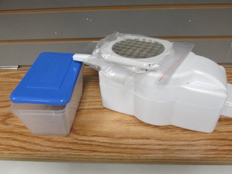 Multi chopper with storage containe...