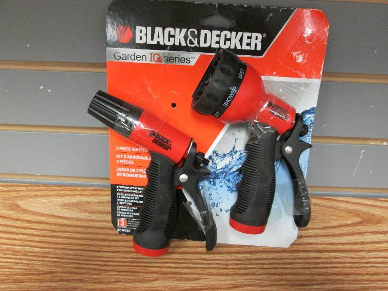 Black & Decker 2 pc watering kit...