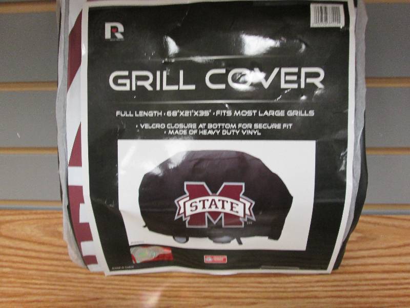 Collegiate grill cover 68x21x 35 in...