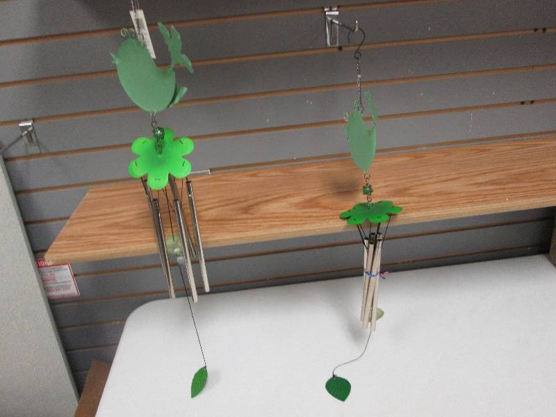 Lot of 2 birdleaf windchimes...
