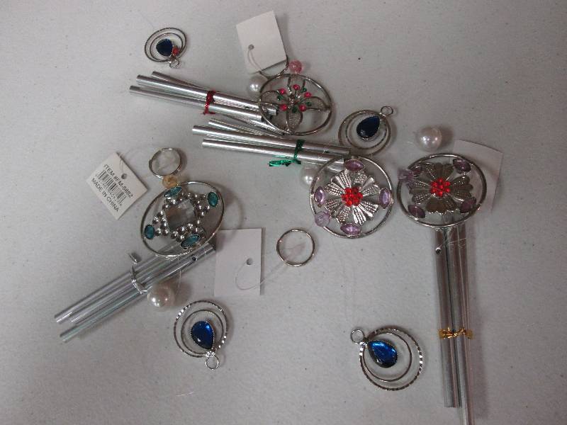 Lot of 4 mini assorted windchimes...