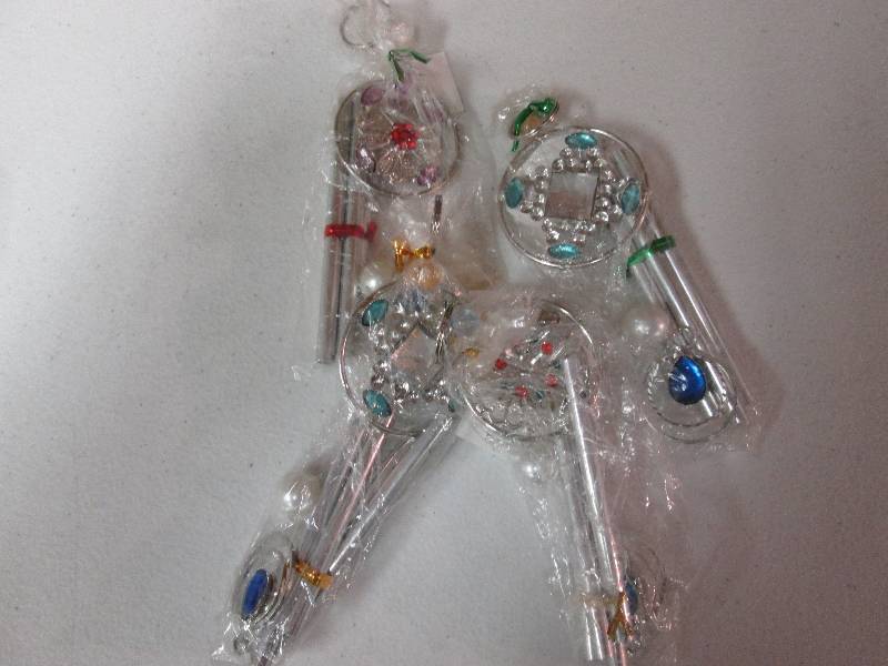 Lot of 4 mini assorted windchimes...