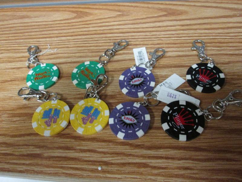 Lot of 8 assorted poker chip key ch...
