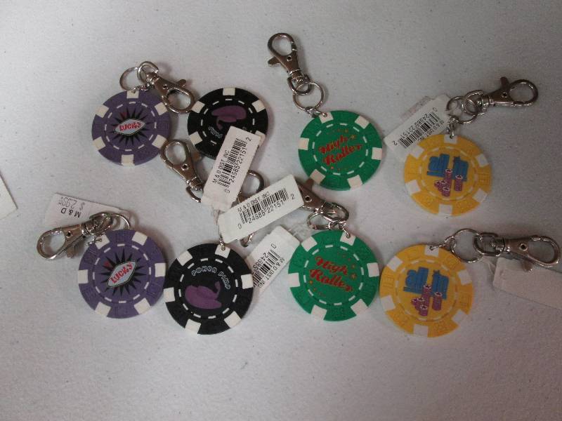 Lot of 8 assorted poker chip key ch...