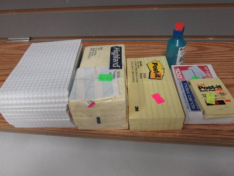 Assorted sticky notepads, 1 pack in...