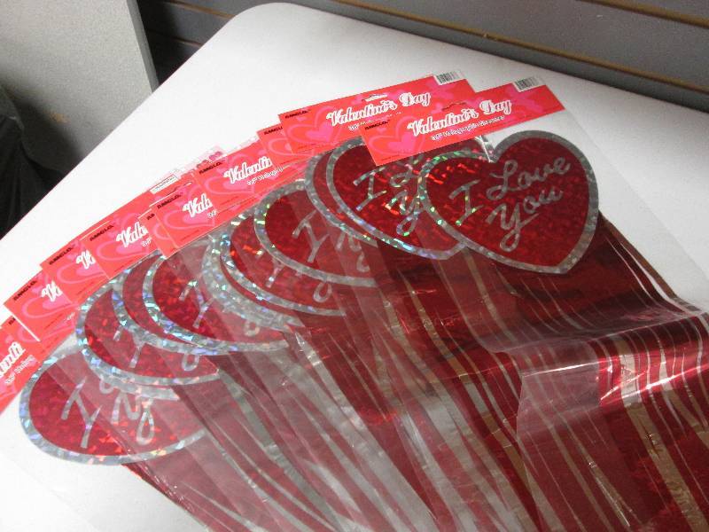 Lot of 13 Valentines Day 36 Holog...