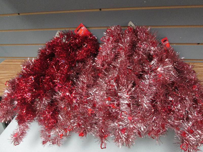 Lot of 10 Valentine tinsel garland ...