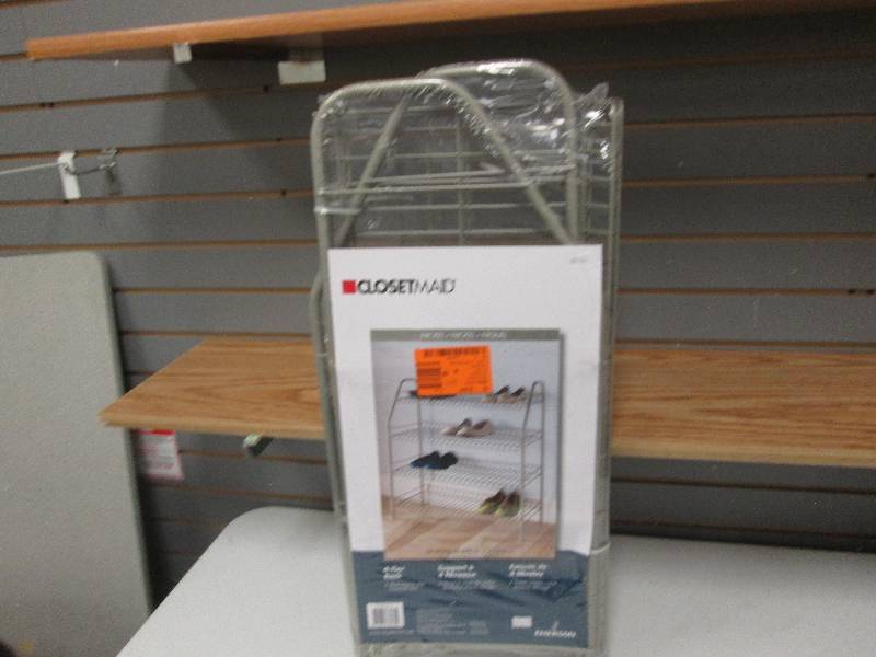 Closet Maid 4 tier shoe rack 28x 25...