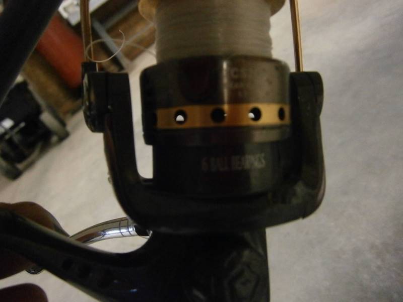 lot 17 image: 2 Fishing Reels