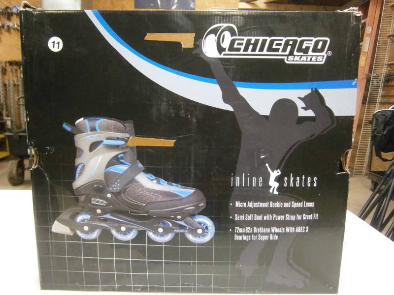 lot 21 image: Roller Blades Chicago Skates Sz 11