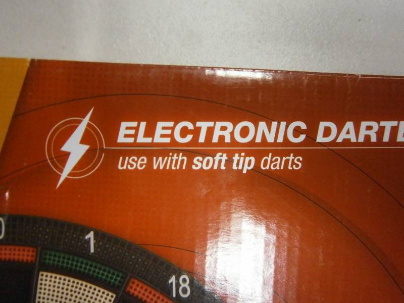 lot 42 image: Electronic Dart Board wSoft Tip Darts