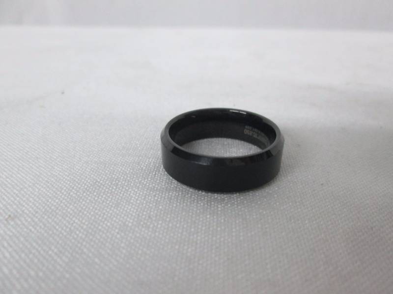 8mm Black Beveled Tungsten Carbide Ring