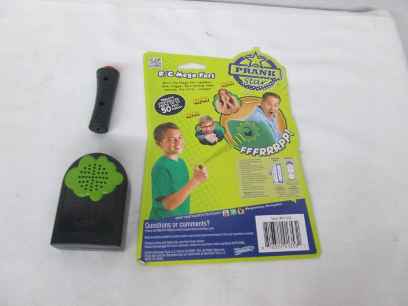 Prank Master Remote-Controlled Mega Fart Machine