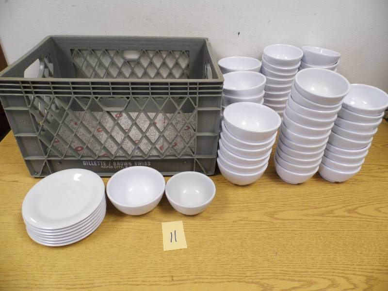 Plates & Bowls