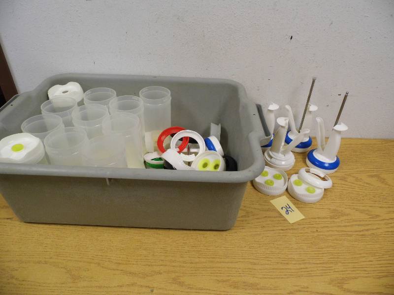 Condiment Container w Tote