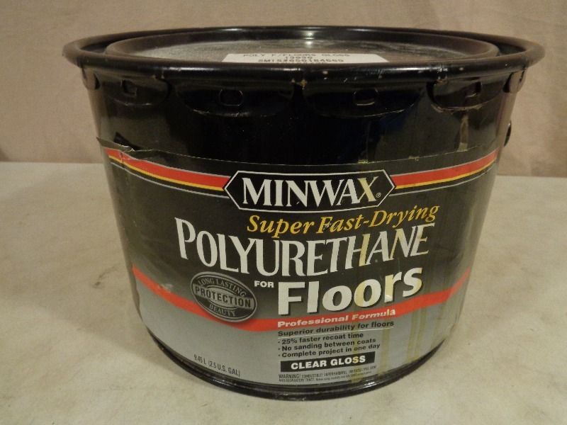 lot 84 image: Minwax Clear Gloss Polyurethane