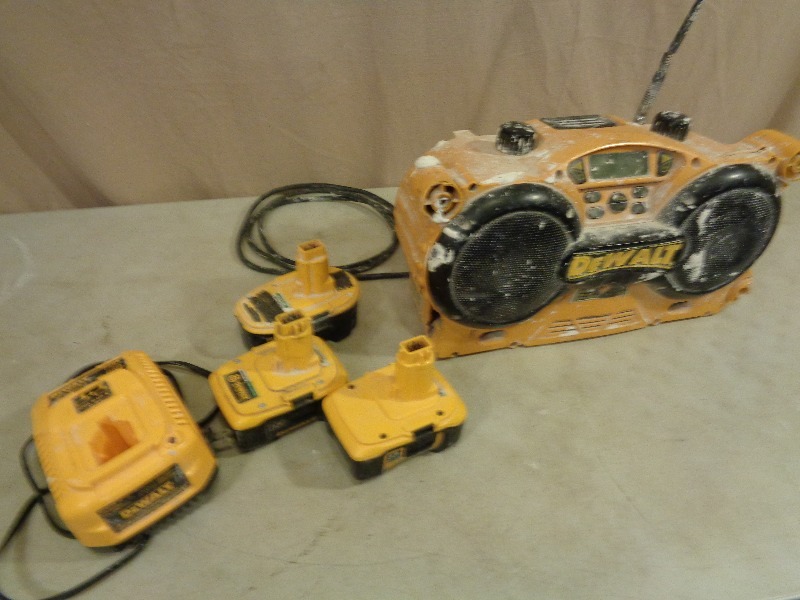 lot 97 image: DeWalt Work Radio and Batteries