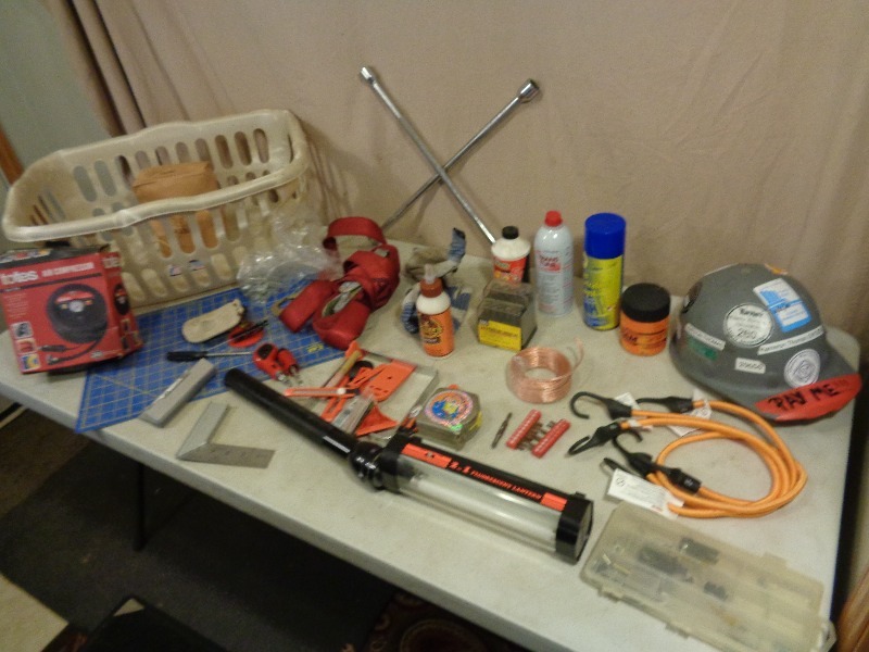 lot 102 image: Tools and Shop Supplies
