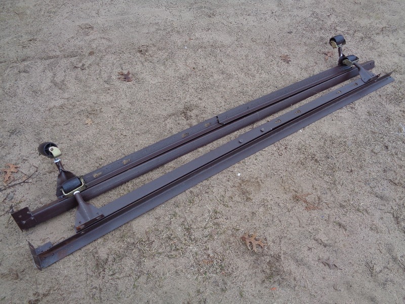 lot 68 image: Metal Bed Frame