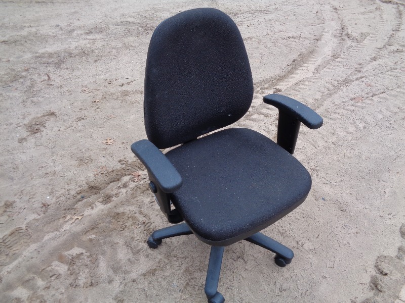 lot 70 image: Office  Computer Chair