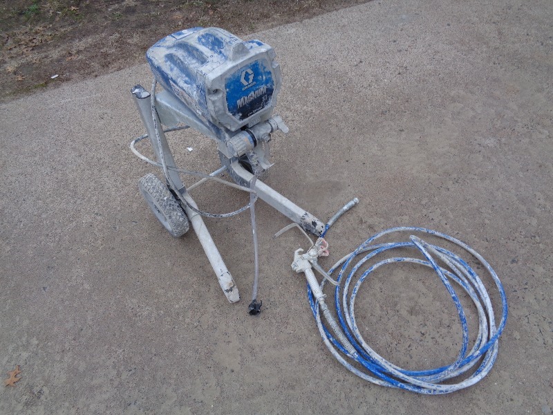 lot 17 image: Paint Sprayer