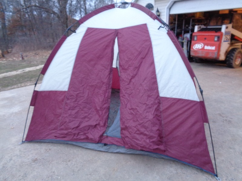 lot 112 image: Tent