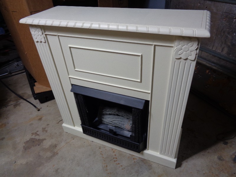 lot 24 image: Fireplace Mantel