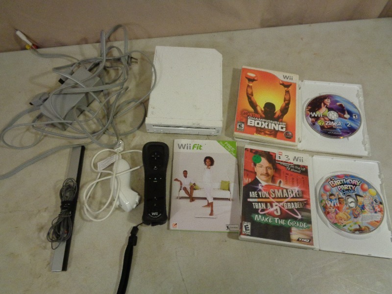lot 133 image: Nintendo Wii
