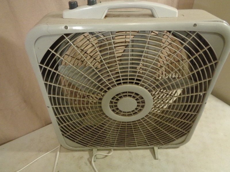 GE Box Fan Tools, Furniture, Household, Collectibles, Estate KBID
